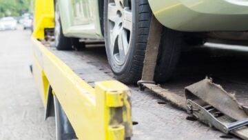 Awaria ciężarówki na autostradzie A2 między Komornikami a Luboniem powoduje utrudnienia