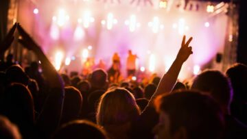 Dawid Podsiadło zapowiada dodatkowy koncert na stadionie w Poznaniu. Sprzedaż biletów od wtorku