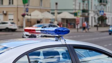 Groźby i zastraszanie ze strony agresywnych nastolatków w poznańskim centrum handlowym