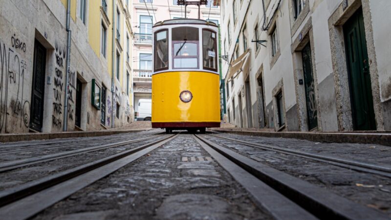 Zakup tramwajów dla Poznania utrudniony brakiem homologacji