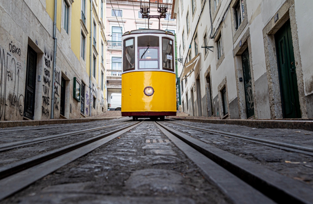 Zakup tramwajów dla Poznania utrudniony brakiem homologacji