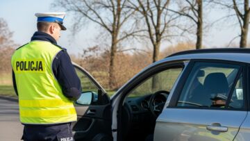 Trzeźwy poranek w Luboniu: policja łapie pijanych kierowców na gorącym uczynku
