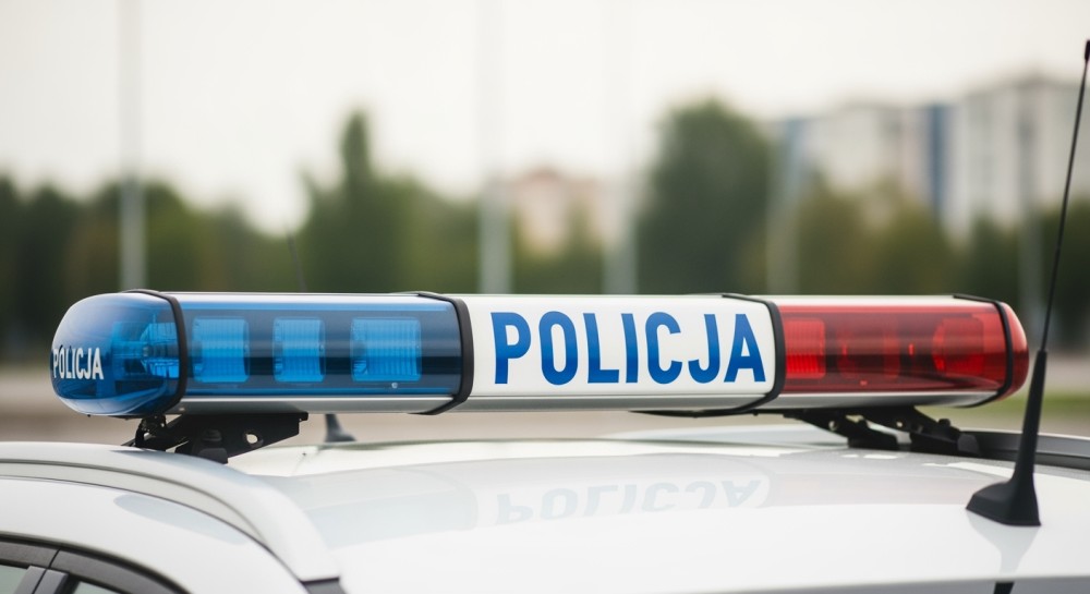 Zabezpiecz swój dom przed wyjazdem: kluczowe kroki dla spokojnego urlopu