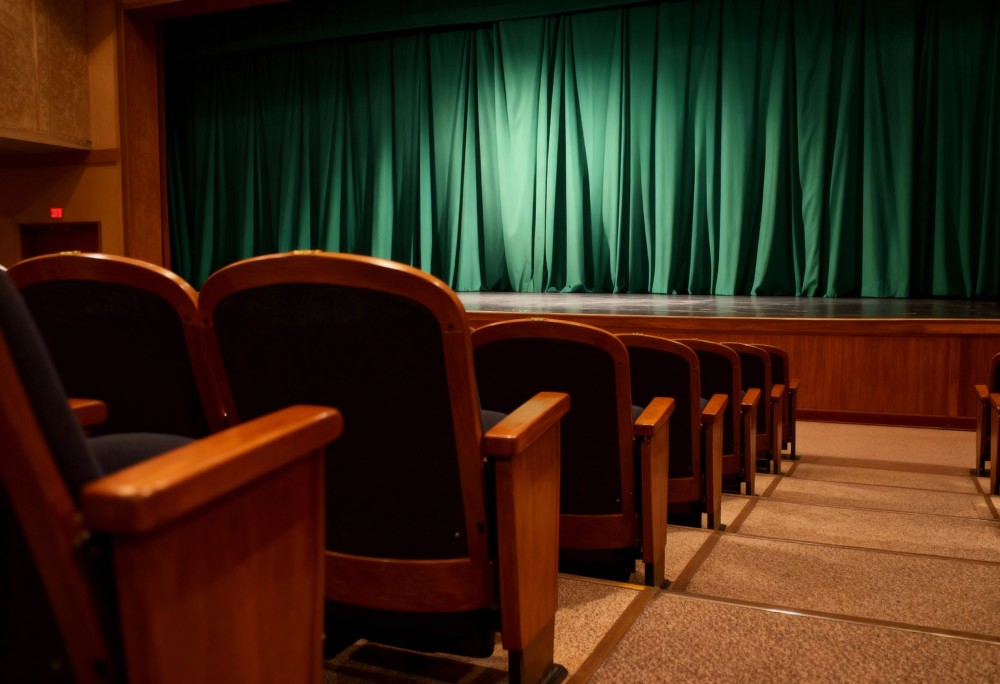 Grinch w Puszczykowie: Teatralna opowieść o świątecznych wartościach