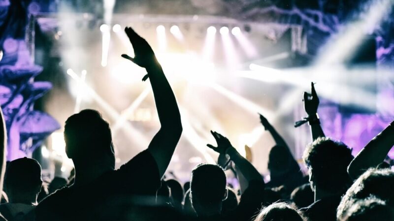 Kosma Król wystąpi w Mosińskim Ośrodku Kultury – bądź tam!