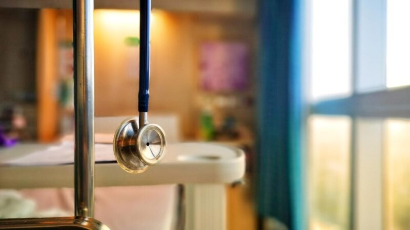 Druga Środa dla Seniora: Podolog odkrywa tajemnice zdrowych stóp!