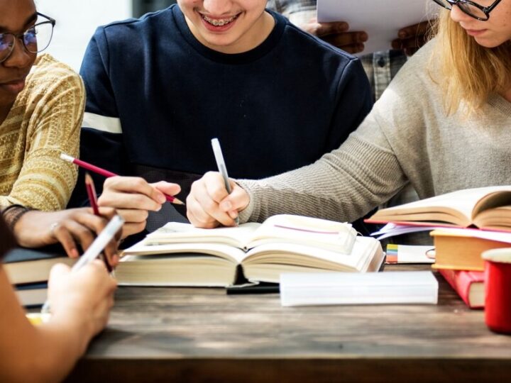 Kreatywne ferie zimowe w bibliotece dla dzieci