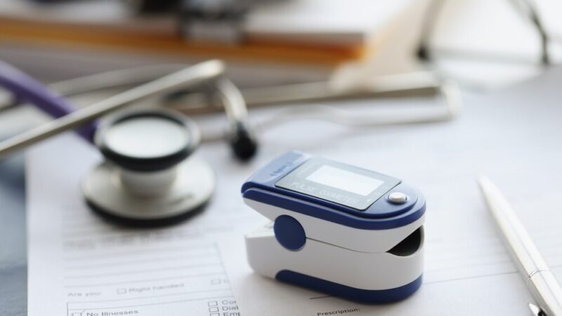 Dzień Zdrowia w Luboniu: mieszkańcy korzystają z darmowych badań i porad zdrowotnych