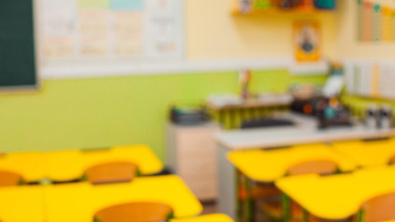 Pożegnanie maturzystów w Puszczykowie: gratulacje i życzenia sukcesów na przyszłość