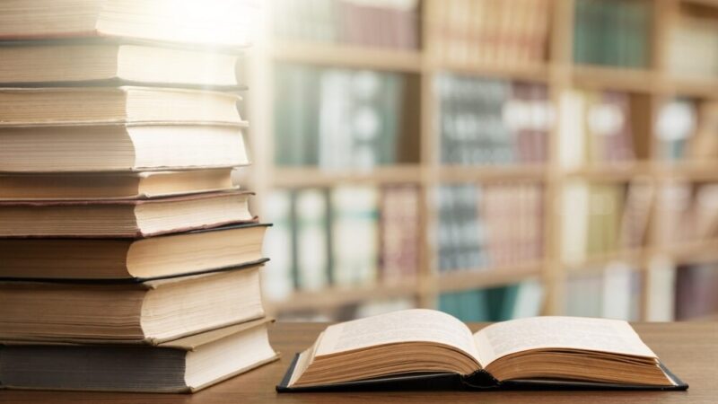 Maj w bibliotece: święto kultury i miłości do książek!