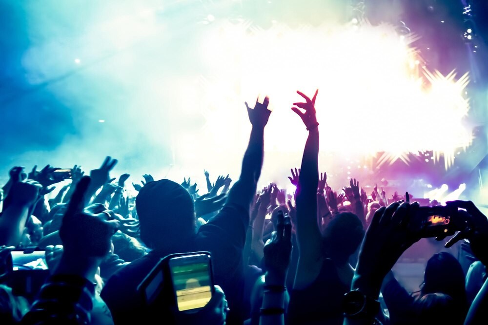 Muzyczne doznania w Dworze Skrzynki: koncert Kilka Czułości