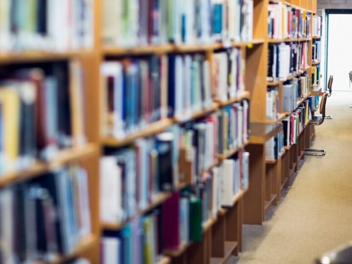 Biblioteka w Luboniu: Czytanie dla każdego – odkryj nasze wyjątkowe zasoby!