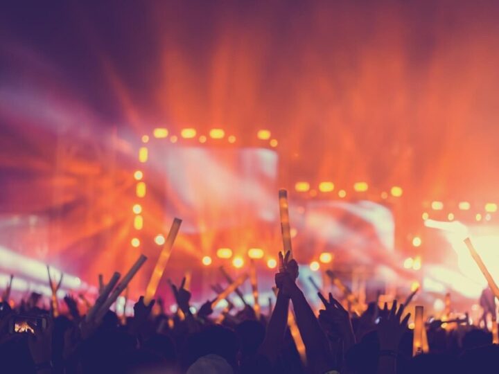 Letni koncert Marka Grechuty w malowniczym Dworze Skrzynki