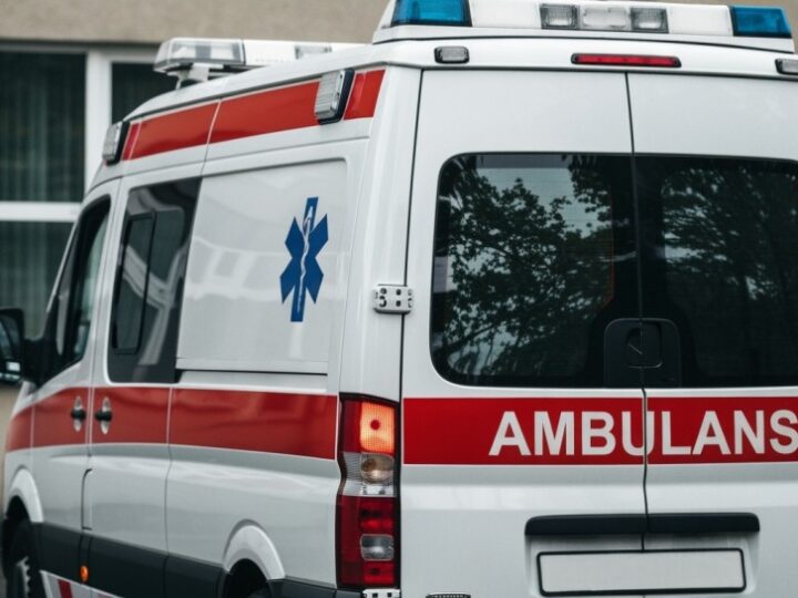 Fałszywe zgłoszenie o mężczyźnie w stawie w Luboniu paraliżuje akcję ratunkową
