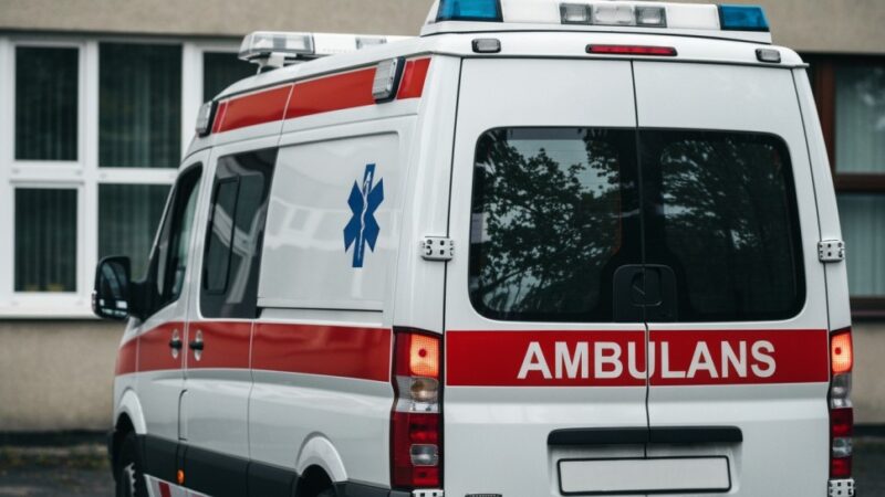 Fałszywe zgłoszenie o mężczyźnie w stawie w Luboniu paraliżuje akcję ratunkową