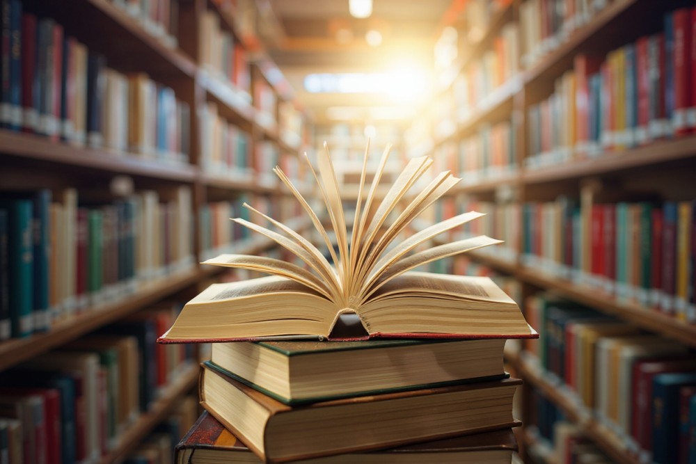 Nowości w Bibliotece Miejskiej w Luboniu: Czas na weekendowe czytanie!
