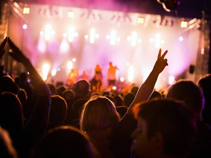 Muzyczne wspomnienia Krzysztofa Krawczyka w Dworze Skrzynki!