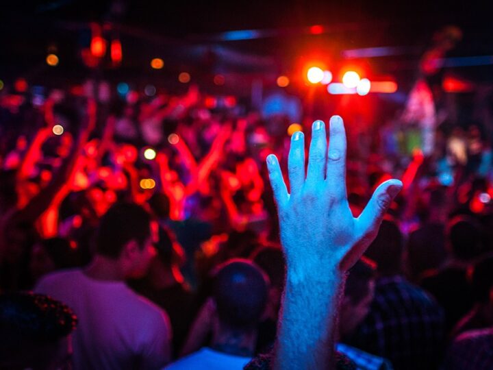Dwór Skrzynki zaprasza na koncert Effenberg i Betley