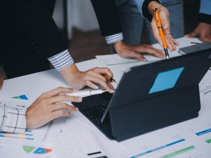 Dwa terminy dla firm: PKD do końca 2026 roku, e-Doręczenia do 30 września