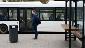 Gmina Komorniki: ponad 700 uczniów na zajęciach w autobusie
