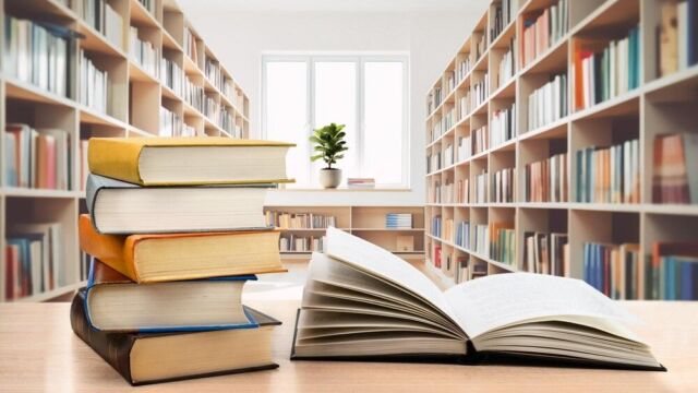 Nowe zajęcia o dinozaurach w bibliotece